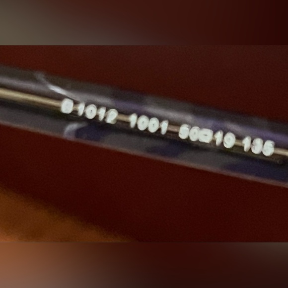 Burberry B1012 1001 59-19-135 Men’s Eyeglass Frames in great condition - Picture 6 of 6